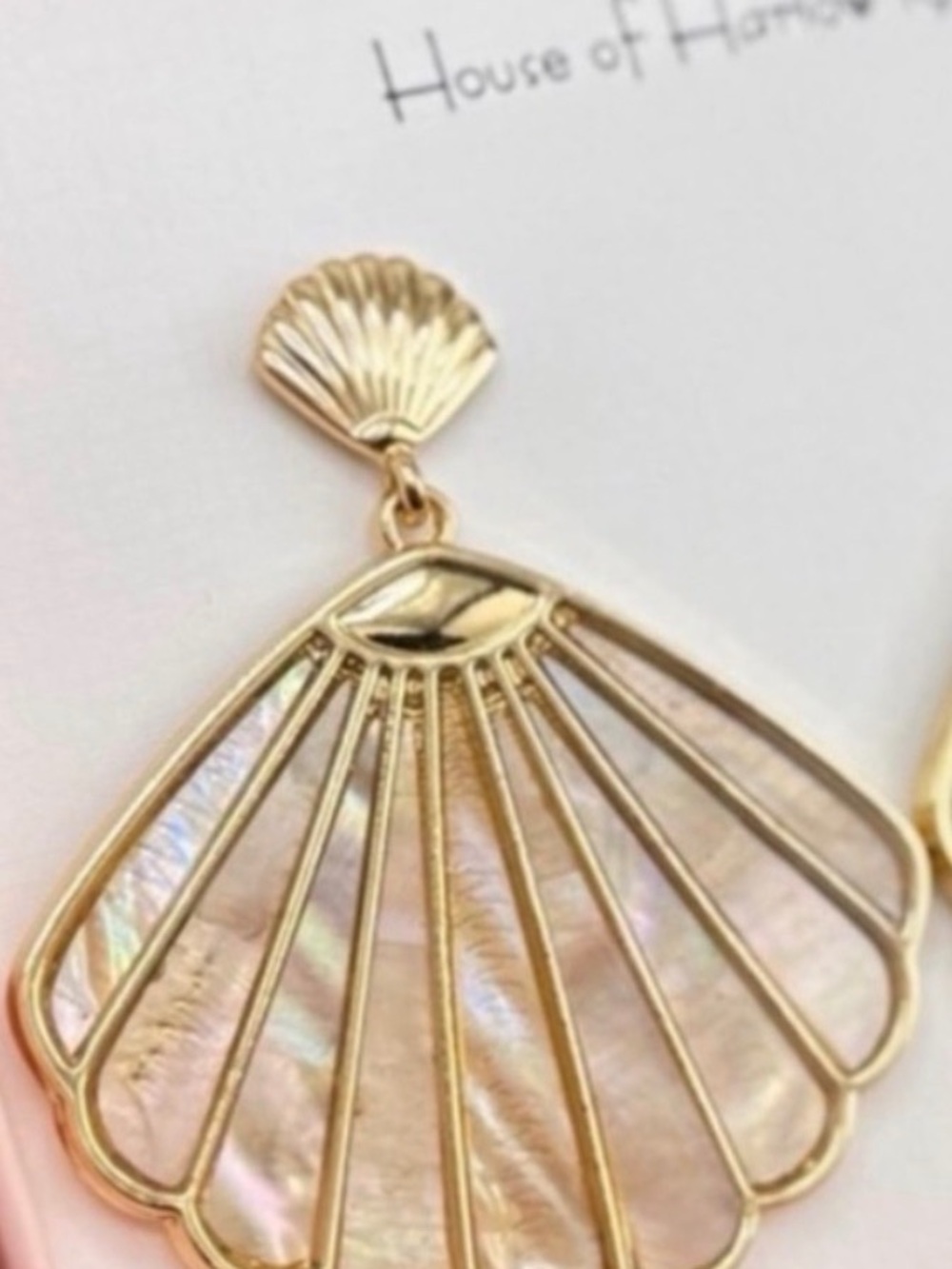 House of Harlow 1960 Gold Shell Drop Earrings with Iridescent Pearl Inlay - Picture 3 of 5